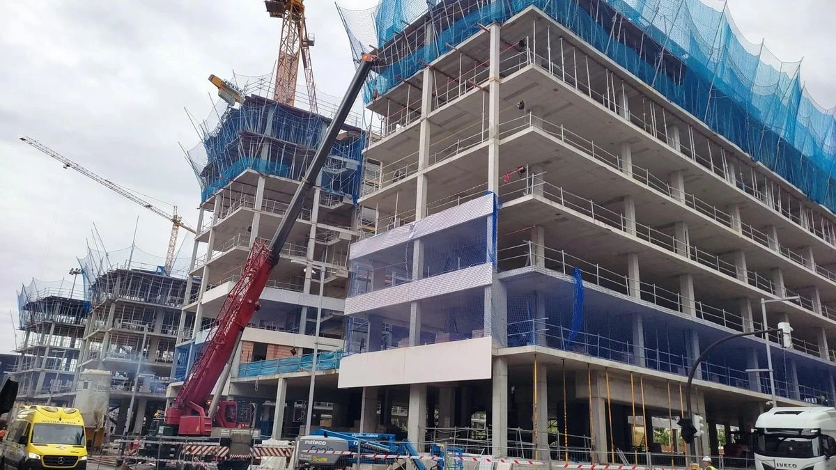 Bruselas acusa a la patronal española de fabricantes de químicos de construcción y a varias empresas de concertar precios