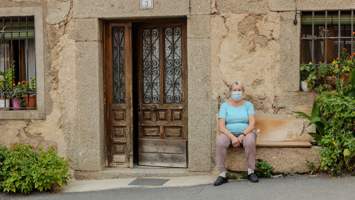 Waldbrände in Spanien: Eine Rentnerin (88) will ihr Dorf nicht verlassen