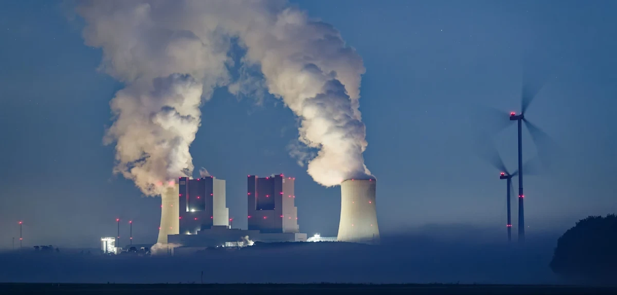 „Hausgemachtes Problem“ – Staatliche Abgaben drücken Industriestrompreise über EU-Durchschnitt