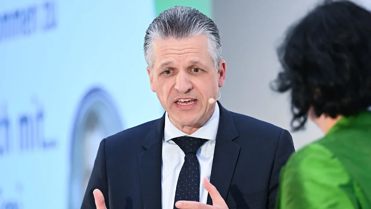 Bald-Fraktionschef verteidigt Merz: Frei spricht von „Pech“ bei Minister-Chaos