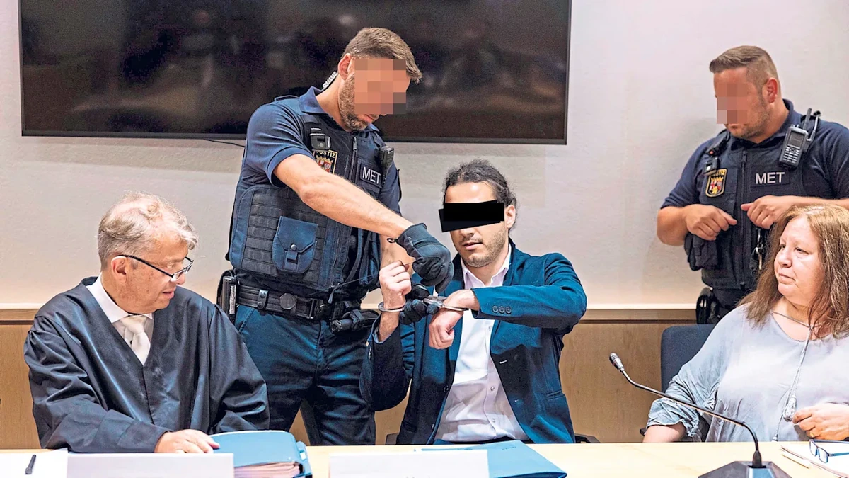 Zugbegleiter zu Tode geprügelt: 10 Jahre Haft für Schaffner-Killer