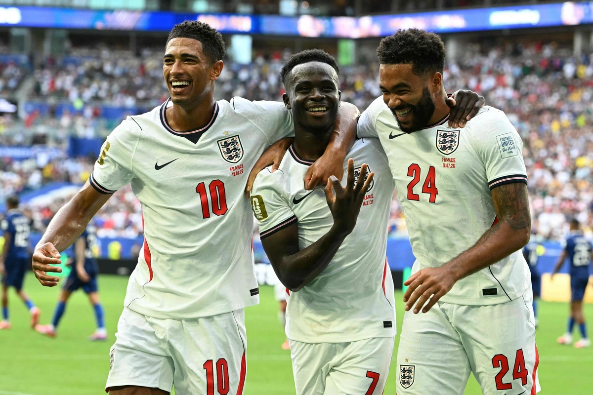 Lluvia de goles en Miami: Inglaterra se lleva el bronce con un 'hat trick' de Saka y Mbappé, de momento, se queda el pichichi