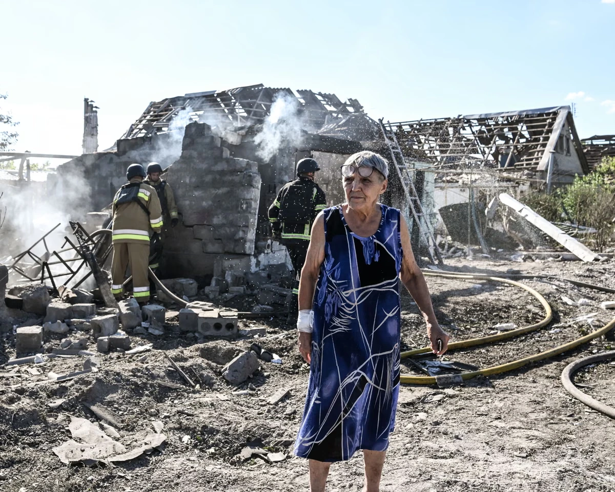 As Russia’s assault continues, Ukraine’s politics shift and an old alliance begins to fray