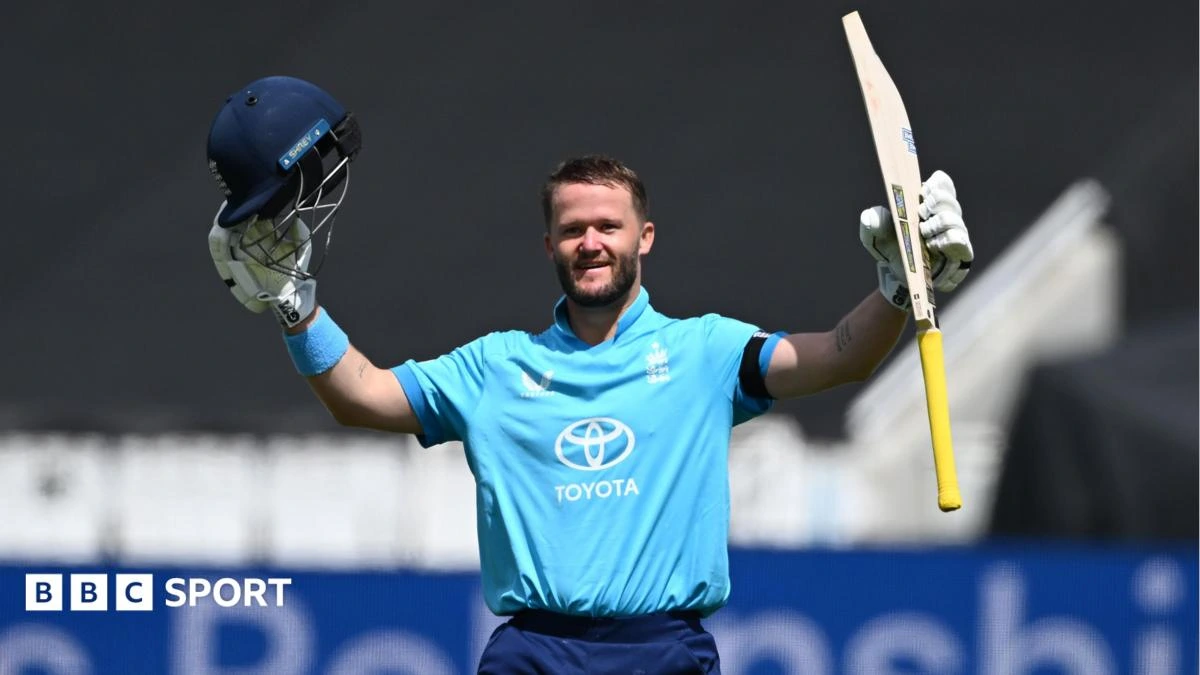 England seal series with record Lord's ODI total
