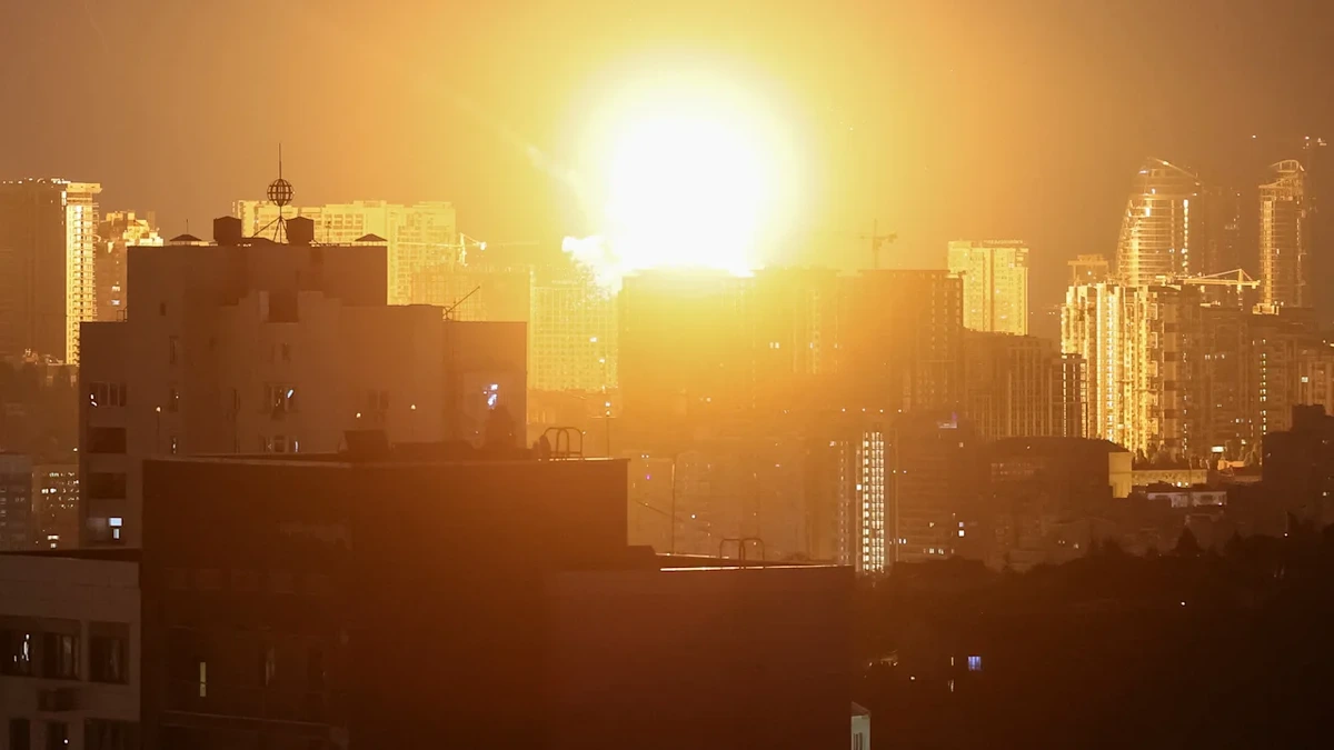 Zwei Tage vor Beginn des Nato-Gipfels: Hier geht nicht die Sonne auf! Heftige Explosion in Kiew