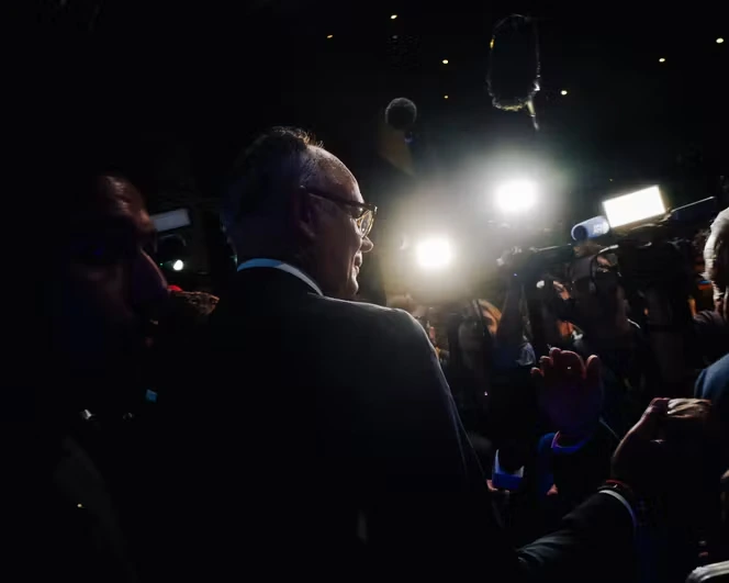 Présidentielle 2027 : Edouard Philippe et la tentation de former une « UMP 2.0 » autour de lui