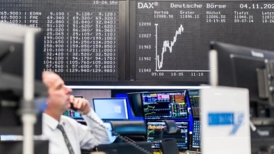 Borse in diretta, prezzo del petrolio di oggi 20 agosto | Listini asiatici in rialzo: Seul +5%, Brent a 91 dollari