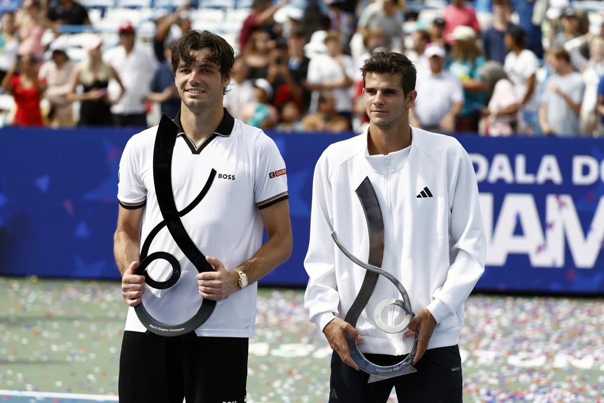 Jódar cae ante la experiencia de Fritz en pista rápida y pierde en su primera final de un ATP 500