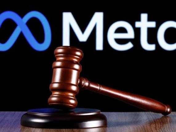 Instagram e Facebook, dallo scrolling infinito ai dati degli under 13: tutte le accuse contro Meta