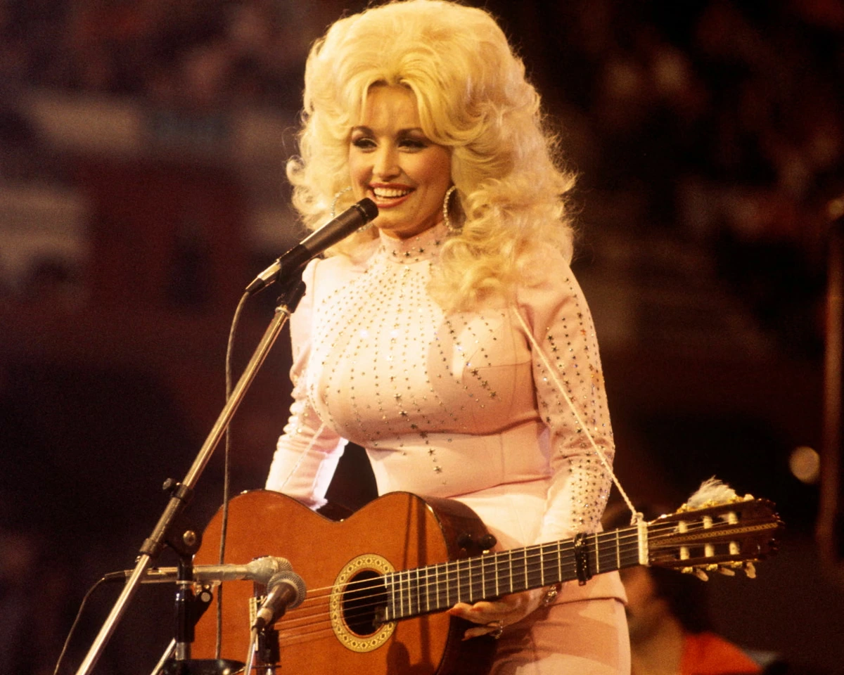 Backwoods Barbie and the ‘God almighty’ PMS Blues: Dolly Parton’s 10 best deep cuts