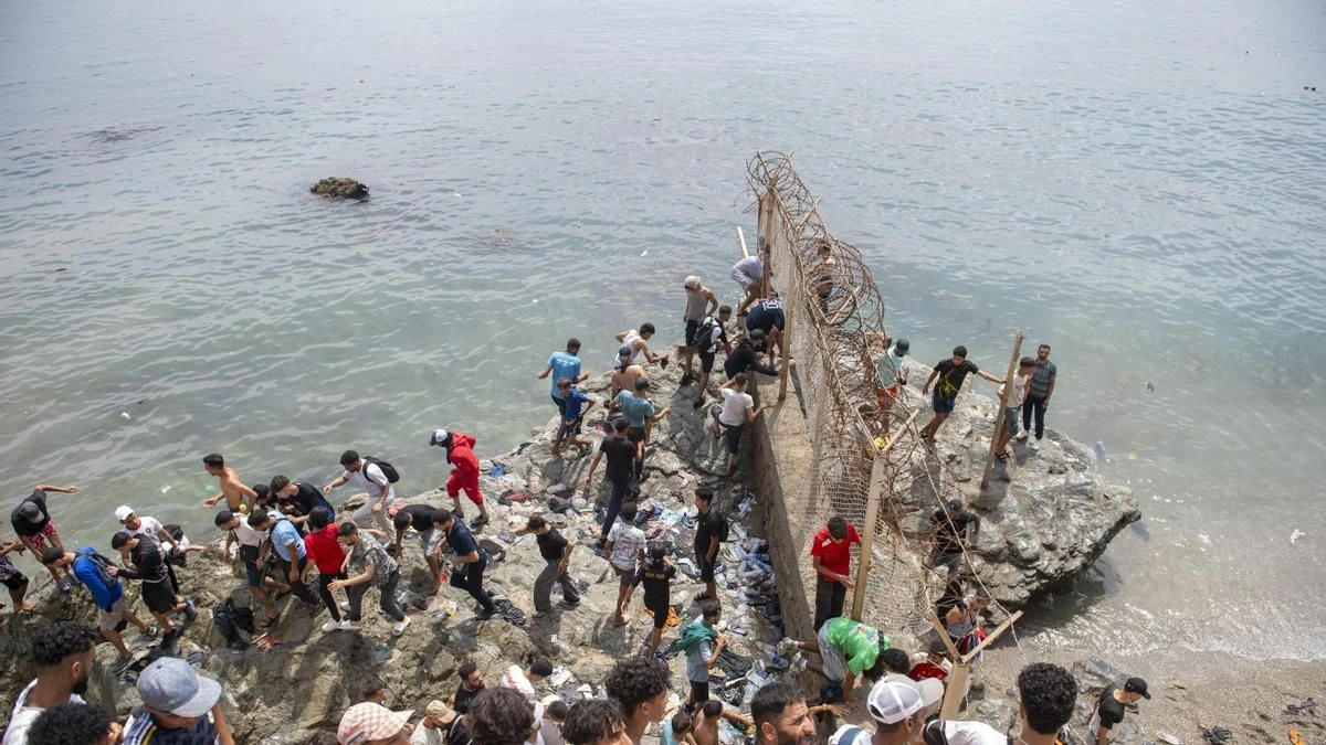 Última hora sobre la actualidad política y la entrada de miles de personas en Ceuta
