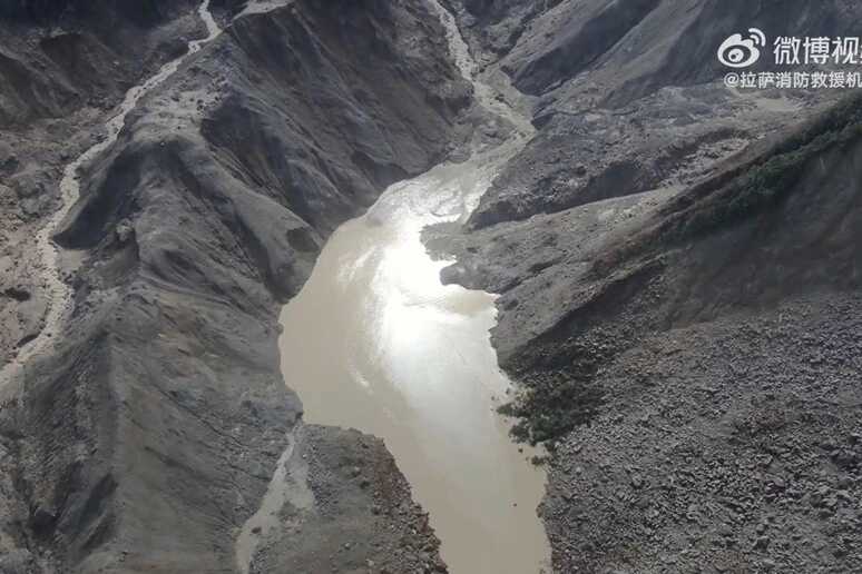 Il disastro in Nepal un campanello d’allarme del riscaldamento globale