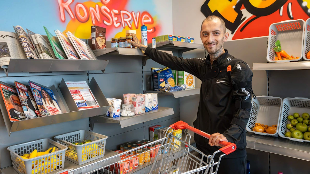 BILD im Schlaganfall-Supermarkt: Bei diesem Discounter ist Einkaufen Therapie