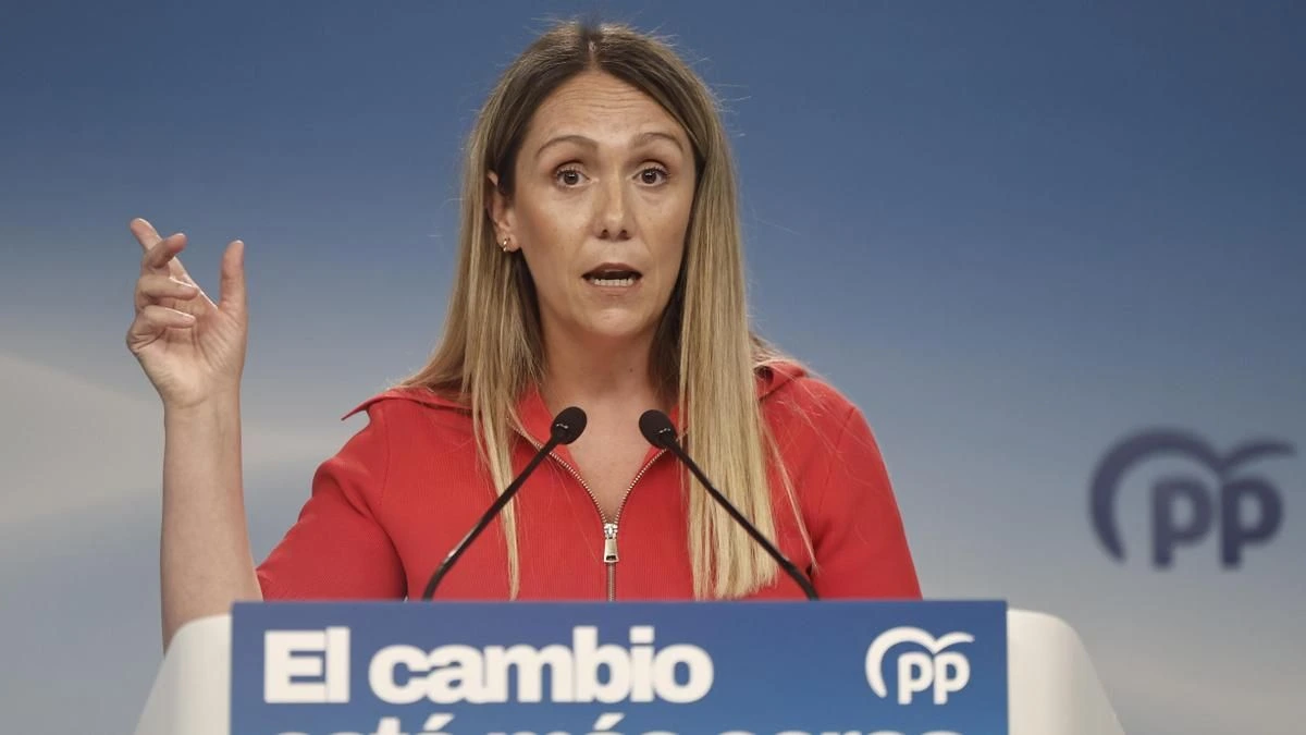 El PP se enreda con la acogida de menores: dice ahora que “cumplirán la ley” mientras varias comunidades en las que gobiernan con Vox se oponen