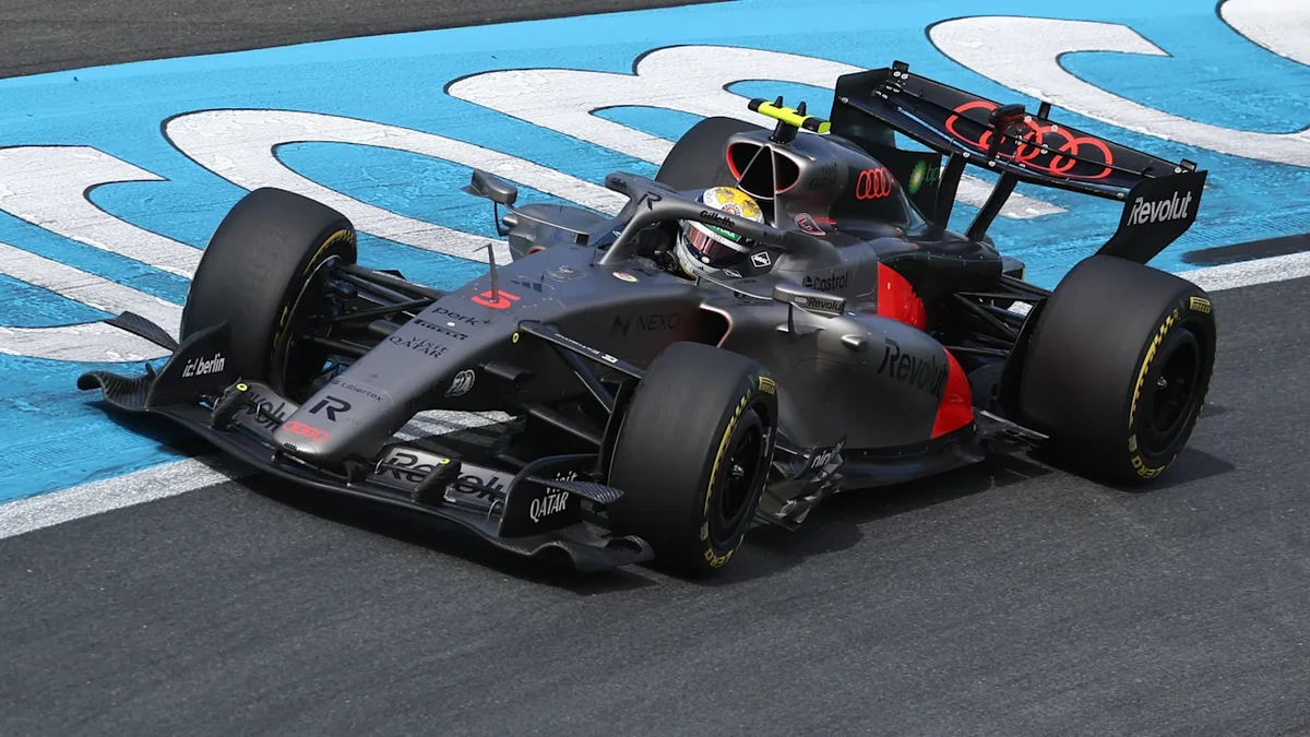 „Was zur Hölle ...?!“: Formel-1-Star beschimpft sich über Funk selbst