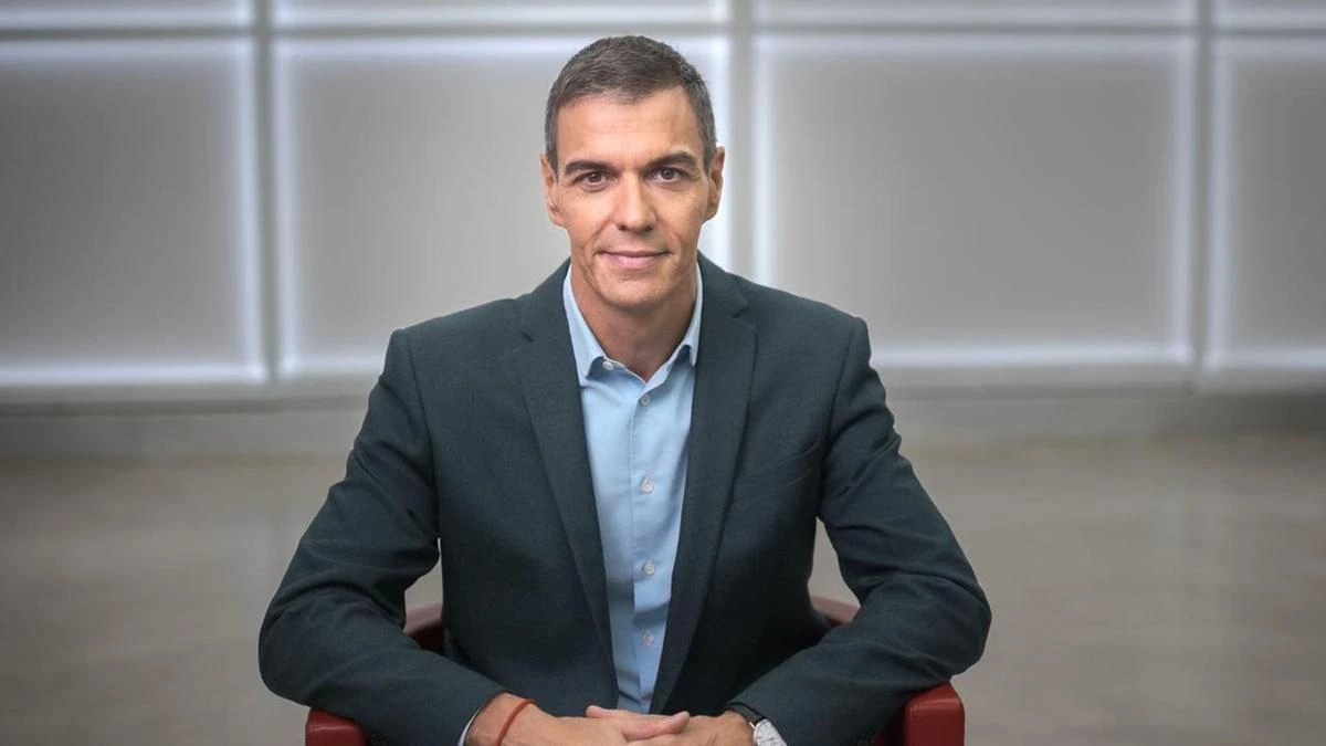 Pedro Sánchez: “Es hora de que el Parlamento se parezca a la calle y no a quienes viven en aticazos”