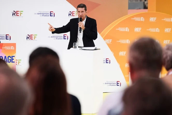 Présidentielle 2027 : autour de la candidature de David Lisnard, « il se passe quelque chose », mais quoi ?