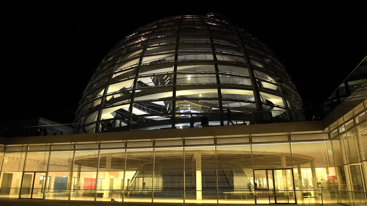 Rauchen wird viel teurer! Bundestag winkt historische Steuererhöhung durch