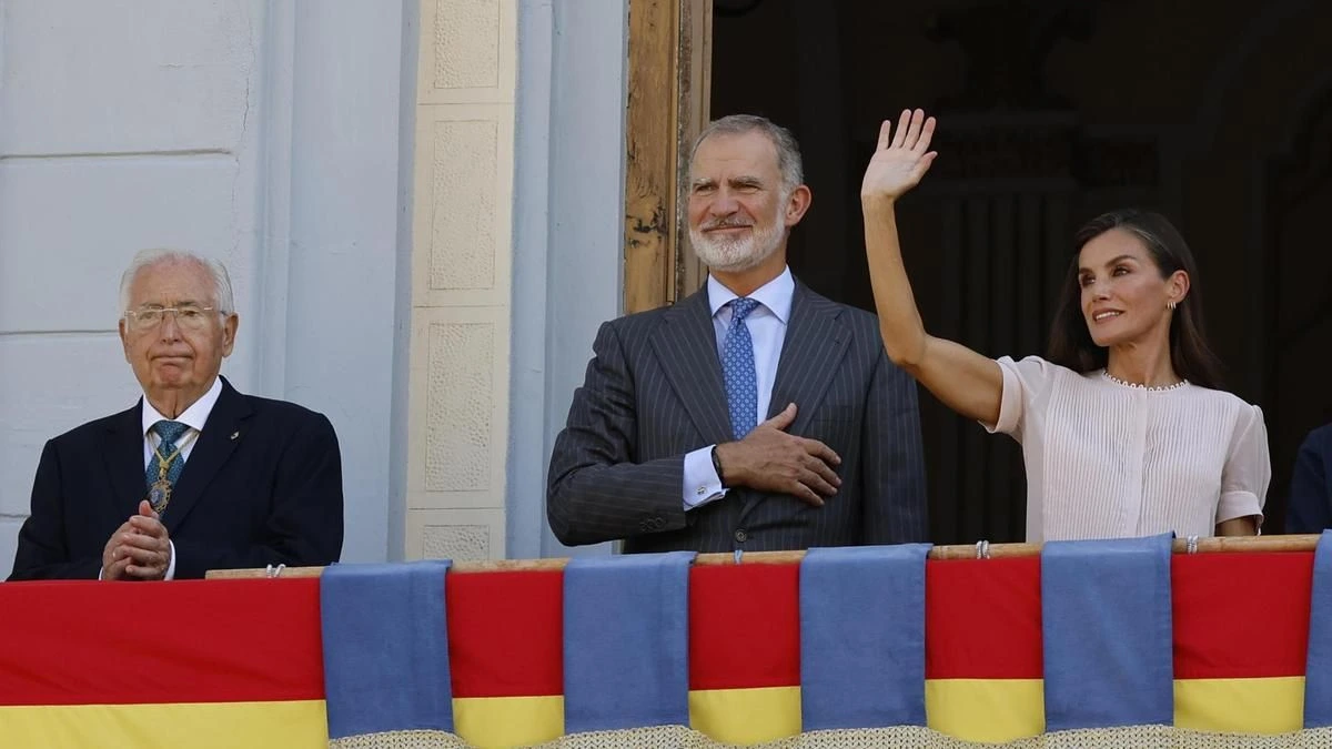 Felipe VI llama al “civismo” desde Melilla y pide a Marruecos una relación con “confianza y responsabilidad”