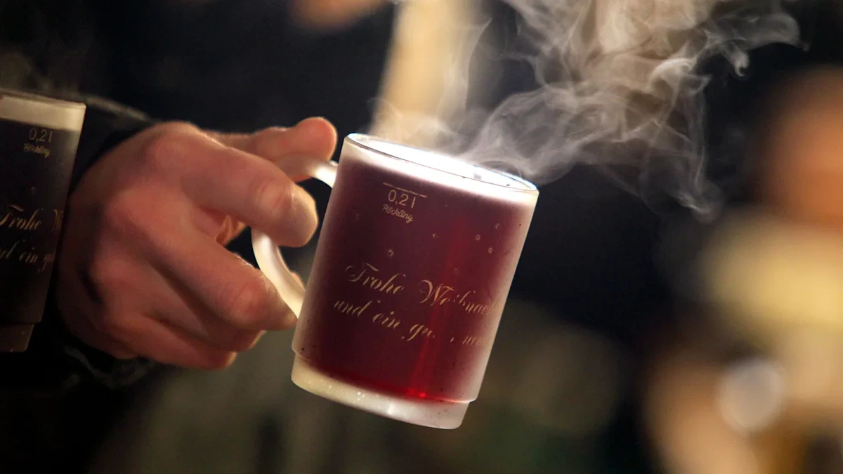 Glühwein zu billig: Stadt legt Mindestpreis fest