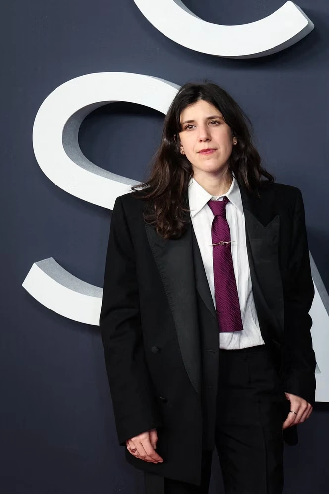 Pour Marine Atlan, réalisatrice, qui « comprend la colère des lycéens », « “La Gradiva” parle de la méritocratie, des inégalités du système »