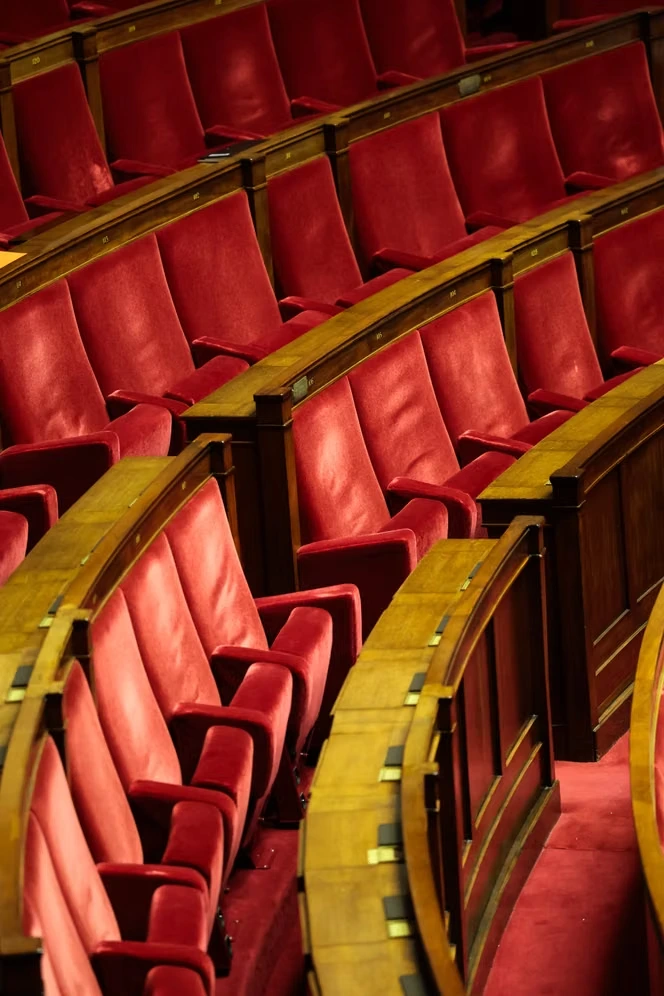 Mobilisation sociale : le gouvernement et les députés s’opposent sur l’ouverture de l’Assemblée nationale les 24 et 25 octobre