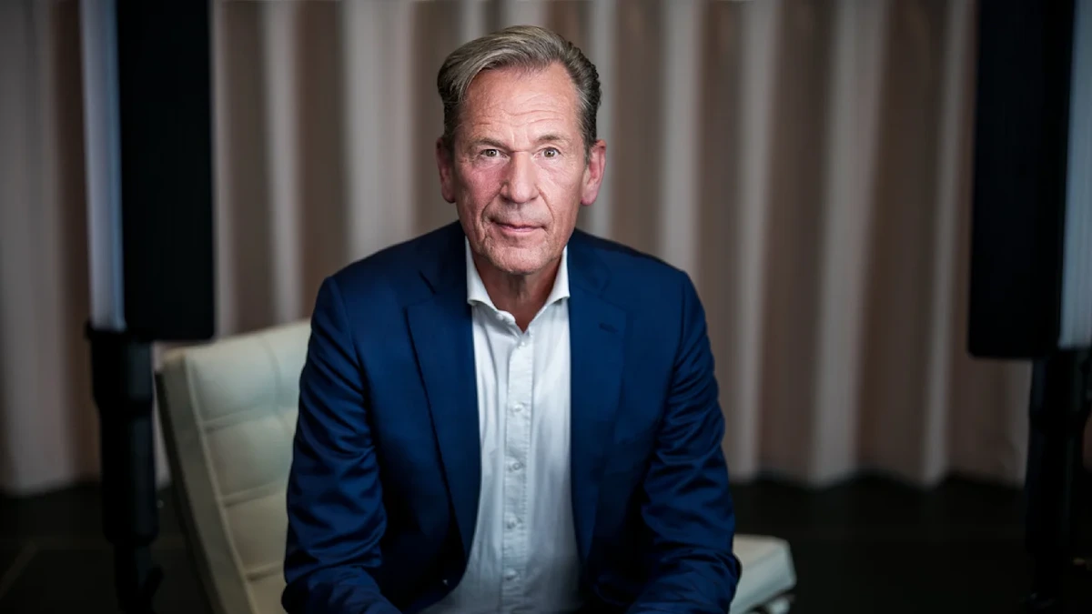 Linksbündnis: „Rotlackierte Faschisten!“
