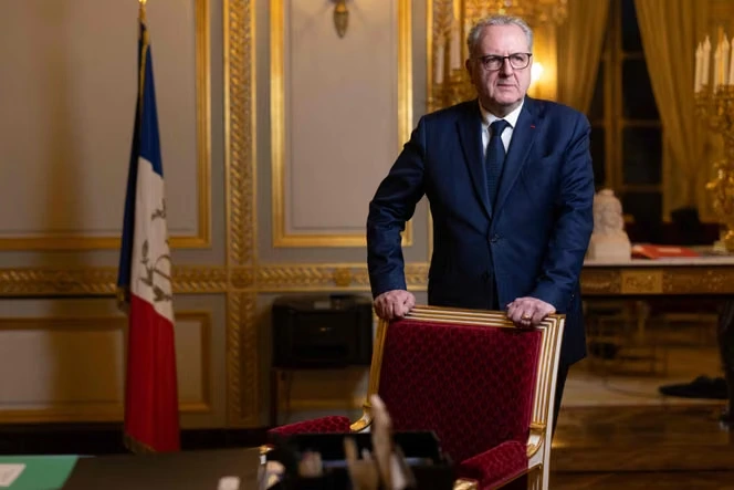 Marine Le Pen exige la démission de Richard Ferrand, le Conseil constitutionnel fait corps avec son président