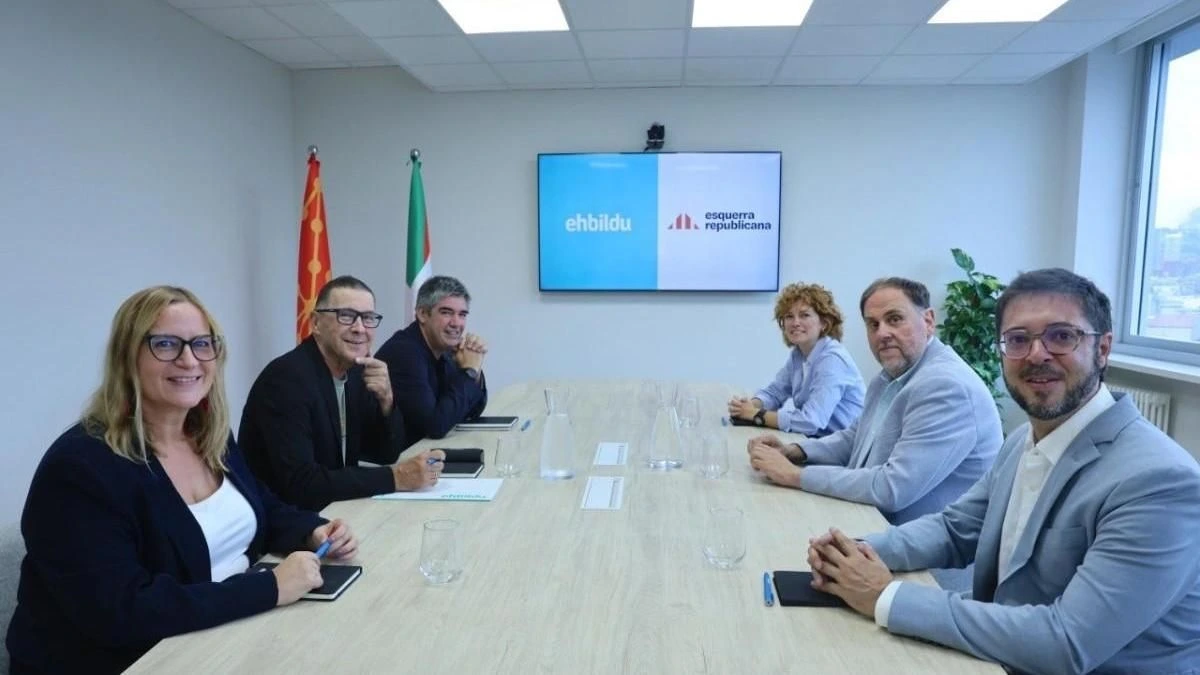 EH Bildu y ERC reeditan su coalición y se presentarán juntos al Senado