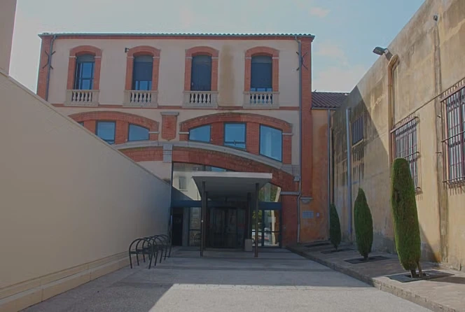 A Elne, dans les Pyrénées-Orientales, le maire d’extrême droite débaptise le cinéma René-Vautier, nom jugé trop « politique »