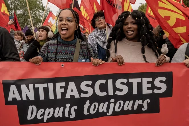 Présidentielle 2027 : les préfectures de Paris et des Hauts-de-Seine interdisent le colloque sur la « remigration » organisé par les identitaires