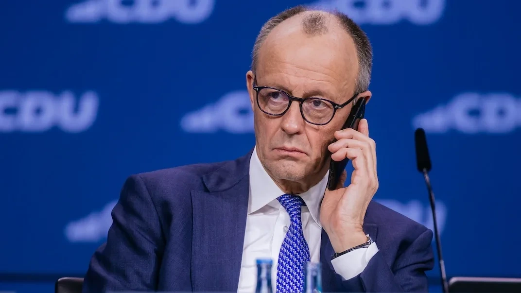 Merz und Nvidia-Chef Huang: Gipfel trotz harter Deutschlandkritik